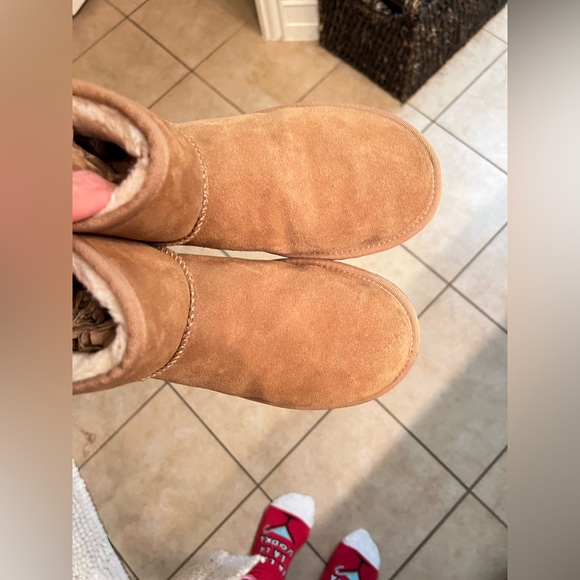 UGG boots - Picture 14 of 16